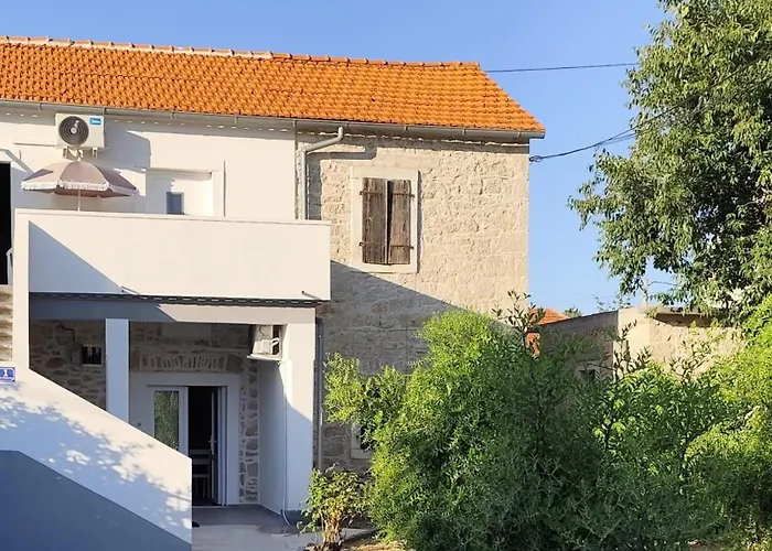 Апартаменты Heritage Center *