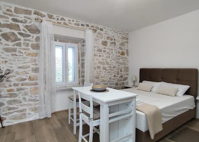 Heritage Center Apartment *