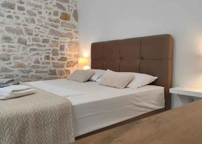 Heritage Center Apartment